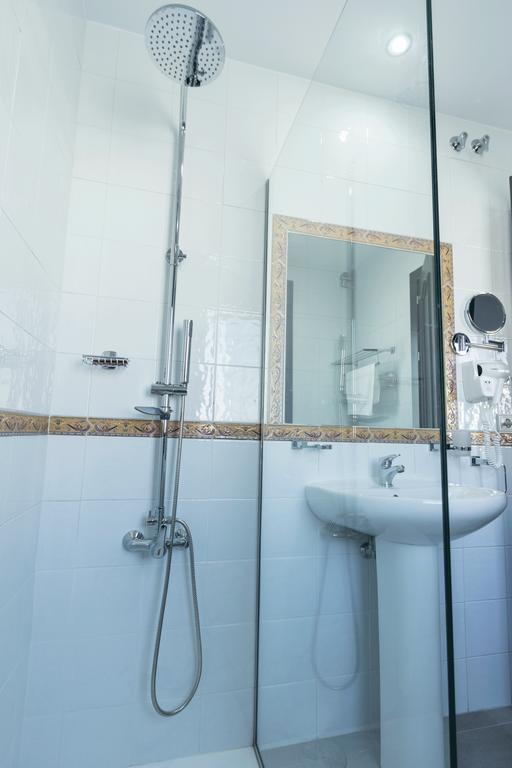 Hostal El Yunque Conil De La Frontera Cameră foto
