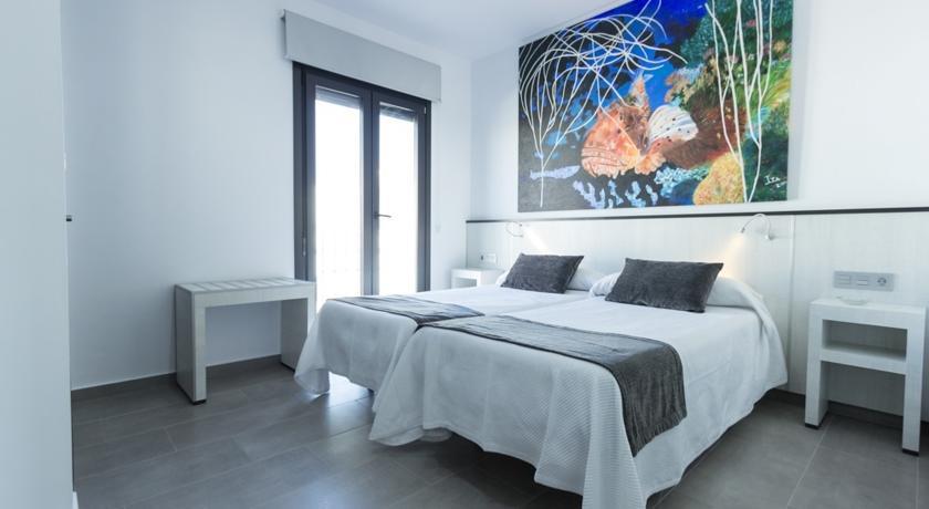 Hostal El Yunque Conil De La Frontera Cameră foto