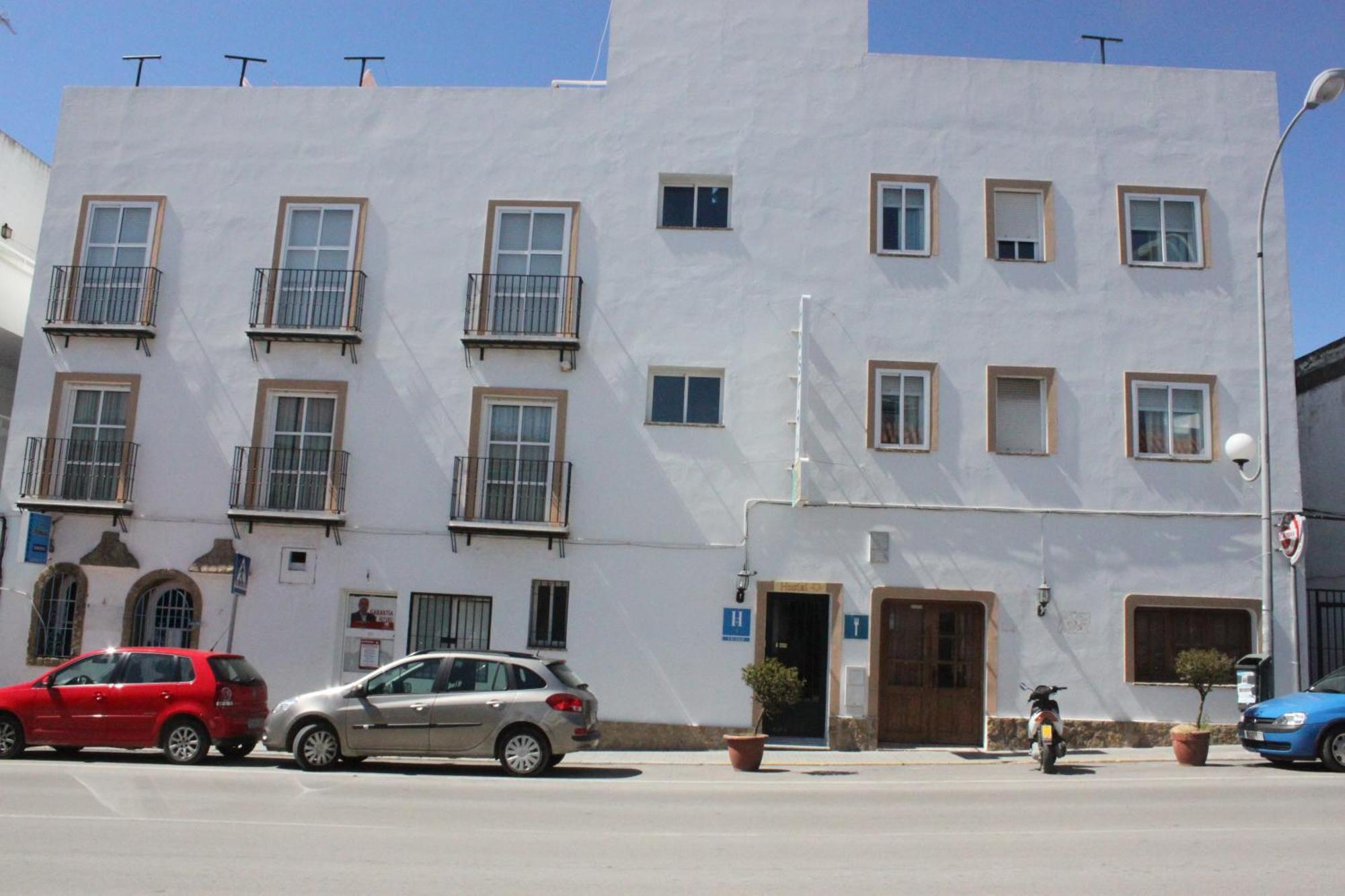 Hostal El Yunque Conil De La Frontera Exterior foto